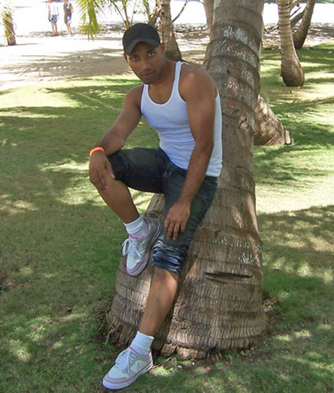 Date this fun Dominican Republic man Jonathan from Santo Domingo DO12112