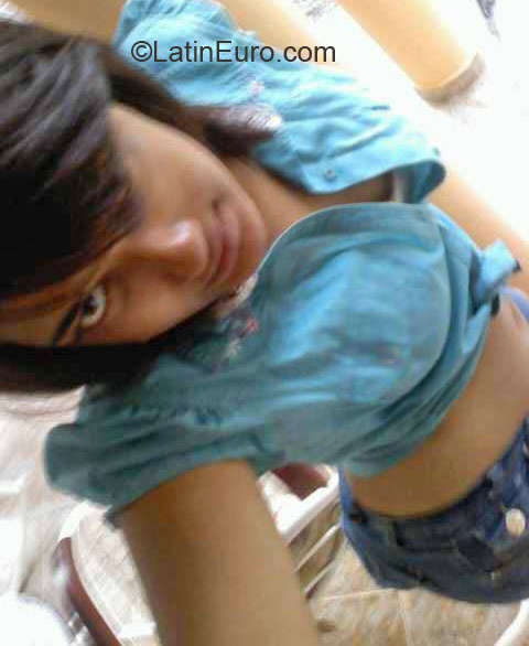 Date this delightful Dominican Republic girl Lissette from Santo Domingo DO22325