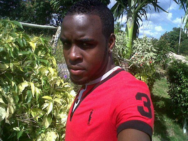 Date this good-looking Jamaica man Cutejahvea from Maypen JM705