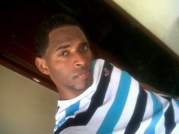 Date this cute Dominican Republic man Edwin from Santo Domingo DO12193