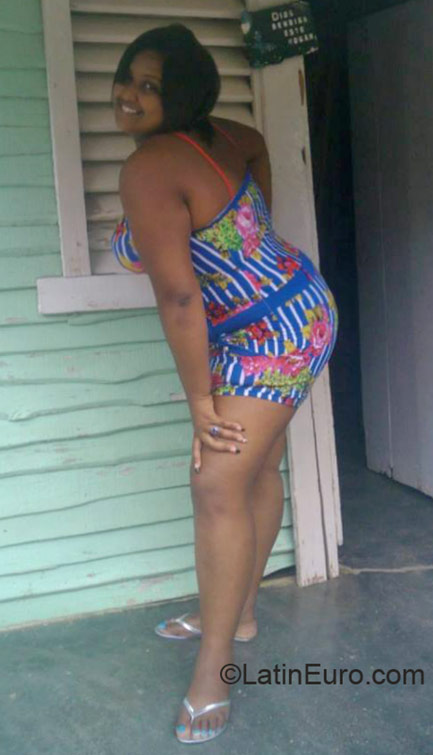 Date this voluptuous Dominican Republic girl Michel from Valverde Mao DO21116