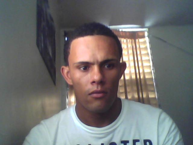 Date this pretty Dominican Republic man Raudi sanchez from Santo Domingo DO12332