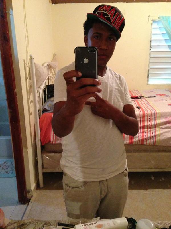 Date this tall Dominican Republic man Luis alexander from San Francisco De Macoris DO12371