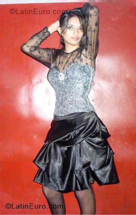 Date this happy Brazil girl Anne from Fortaleza BR7892