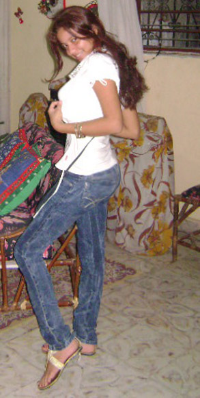 Date this cute Colombia girl Vanessa from Barranquilla CO11574