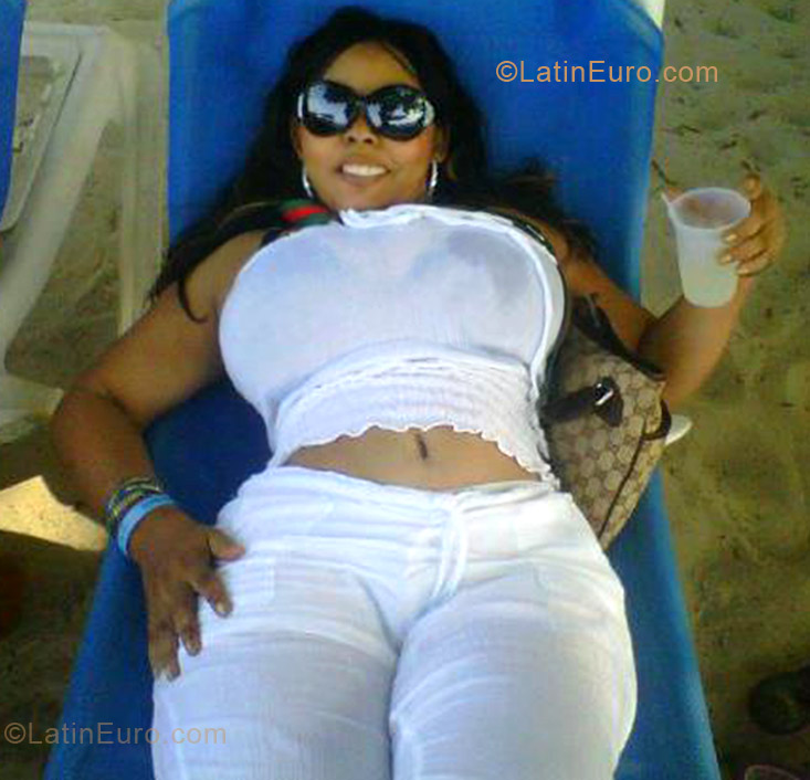 Date this cute Dominican Republic girl Jeannette from Santiago DO12897