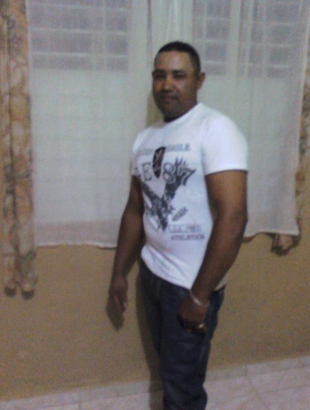 Date this funny Dominican Republic man Carmelo from Maria Trinidad Sanchez DO13200