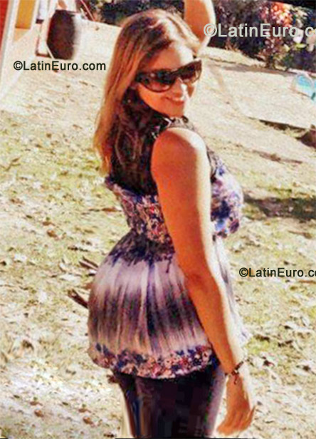 Date this tall Brazil girl Marlete from Brasilia BR7237