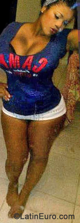 Date this attractive Dominican Republic girl Jairan from Santo Domingo DO21279