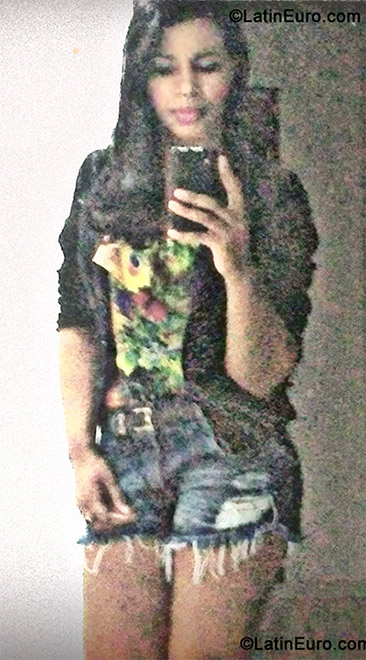 Date this georgeous Brazil girl Jeany from Teixeira De Freiras BR7245