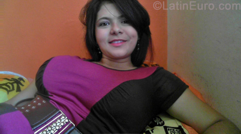 Date this funny Colombia girl Carolina from Medellin CO16803