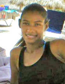 Date this foxy Dominican Republic girl Esther from Santo Domingo DO13489