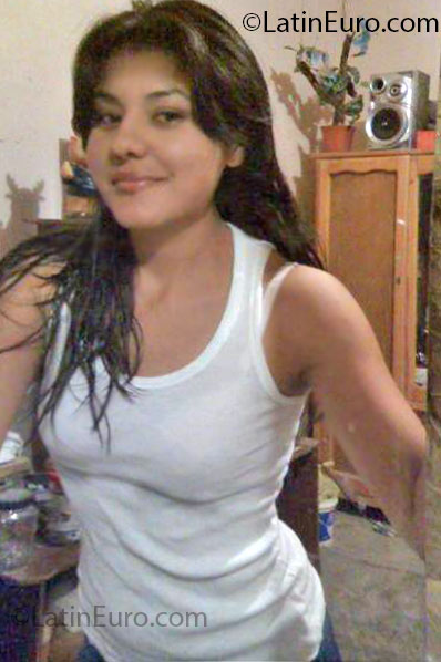 Date this fun Mexico girl Maricela from San Luis Potosi MX822