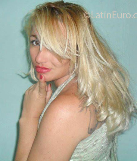 Date this beautiful Brazil girl Daniela from Santa Barbara D Oeste BR7384