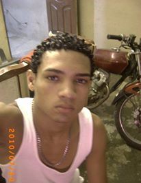 Date this happy Puerto Rico man Cesar antonio from Santo Domingo PR103