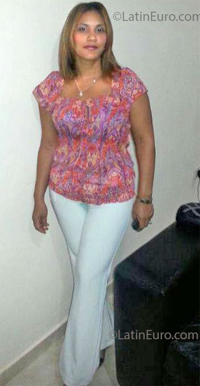 Date this georgeous Dominican Republic girl Yani from Puerto Plata DO14260