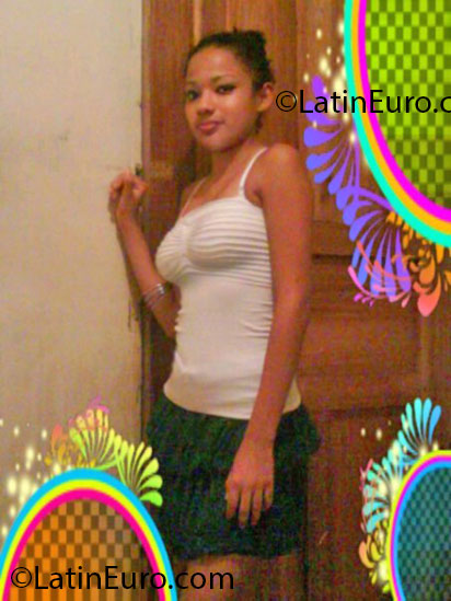 Date this pretty Honduras girl Iveth ortega from Puerto Cortes HN800