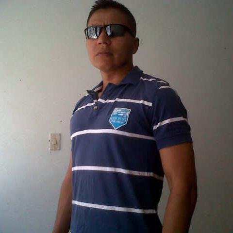 Date this sensual Colombia man Milton javier from Fusagasuga CO12182