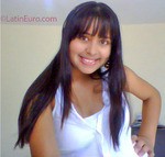 georgeous Colombia girl Rossaly from Bucaramanga CO12191