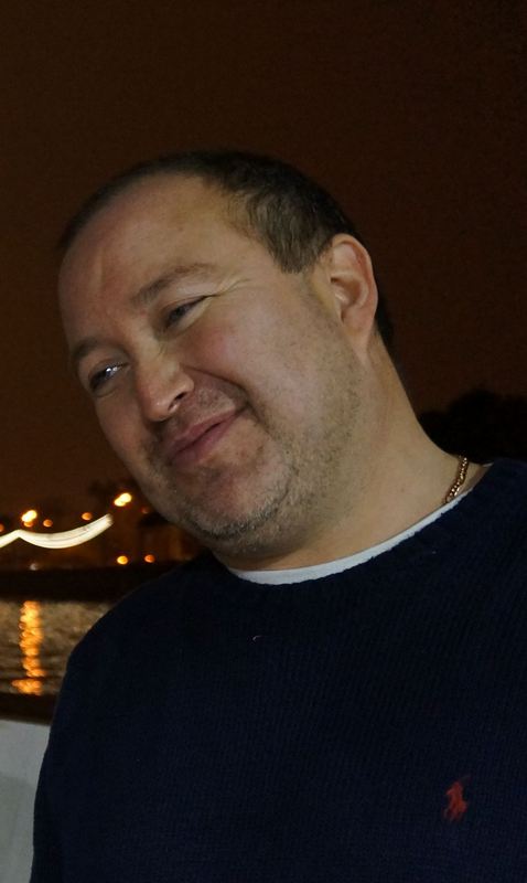 Date this tall United States man Gregorian from New York US13989