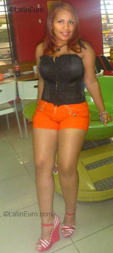 Date this cute Dominican Republic girl Pame10 from Mao DO14675