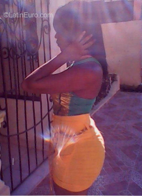 Date this cute Dominican Republic girl Narcisa from Higuey DO14695