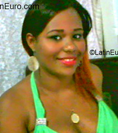 Date this tall Dominican Republic girl Evanyelina from Santiago DO14806