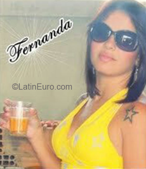 Date this hard body Brazil girl Fernanda from Belo Horizonte BR7657