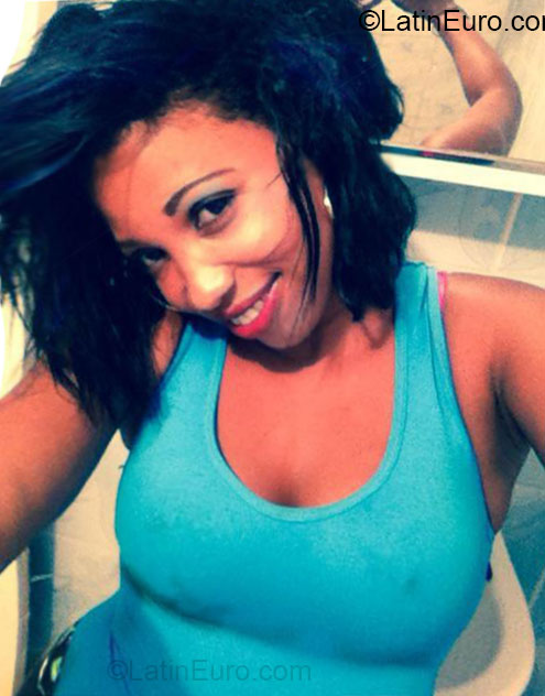 Date this exotic Dominican Republic girl Micauri from Puerto Plata DO15330