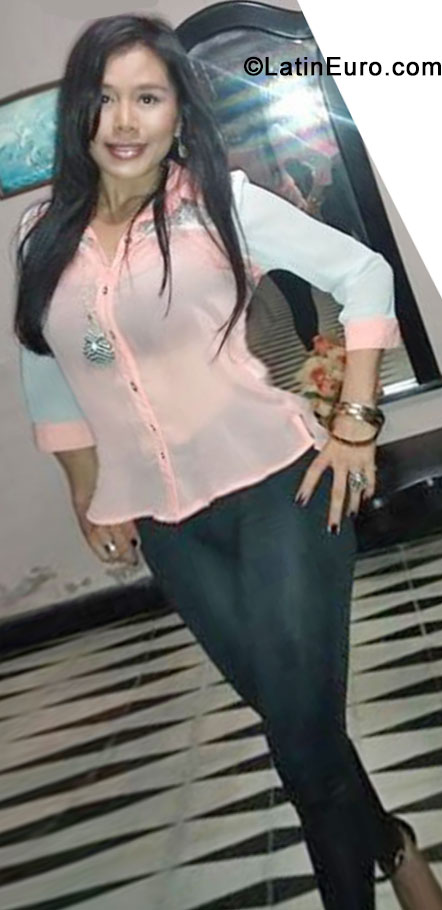 Date this fun Colombia girl Adriana lucia from Cartagena CO15632
