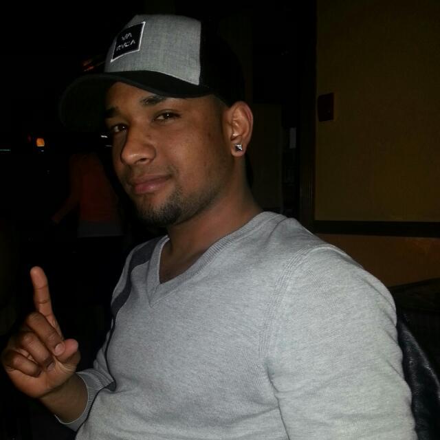 Date this beautiful Dominican Republic man ARISLEYDA from Bonao DO15683