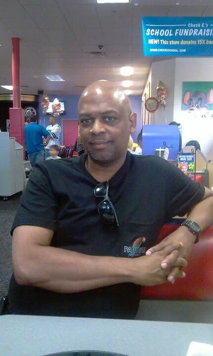 Date this charming United States man Wendell from Surprise US14222