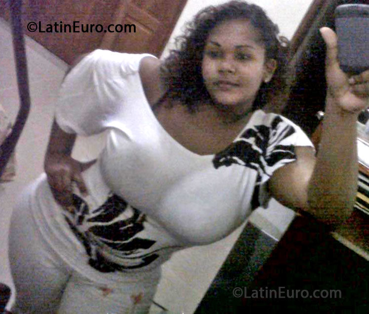 Date this gorgeous Dominican Republic girl Yariza from San Pedro De Macoris DO16269