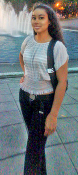 Date this funny Colombia girl Yeika from Cali Valle CO13353