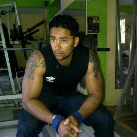 Date this charming Dominican Republic man Karlos from Santo Domingo DO16398