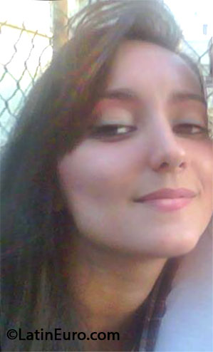 Date this stunning Brazil girl Aline from Rio De Janeiro BR7946