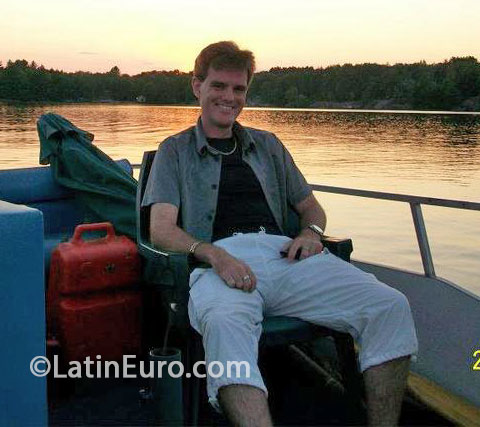 Date this nice looking Denmark man Daniel from Copenhagen DK114