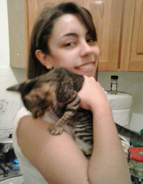 Date this good-looking Brazil girl Rafaela from Sao Paulo BR8013