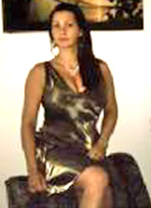 Date this sensual Brazil girl Selma from Ubatuba BR8021