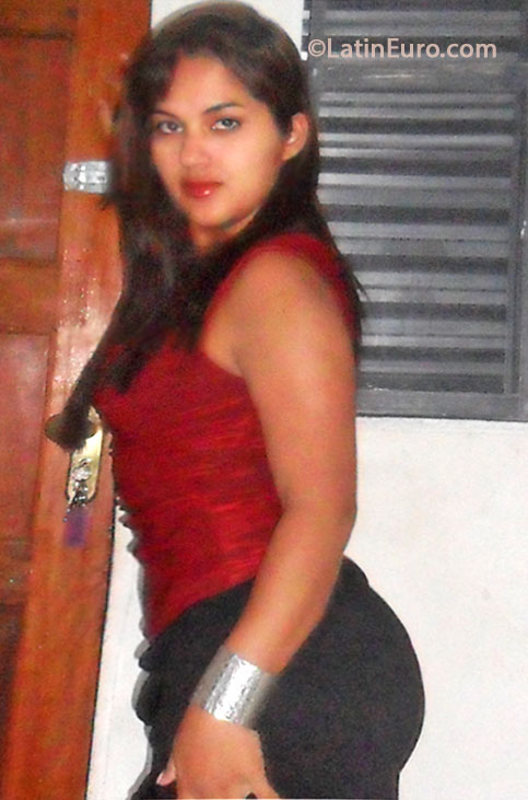 Date this georgeous Brazil girl Val from Santana BR8073