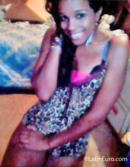 Date this stunning Colombia girl Andre from Medellin CO13883