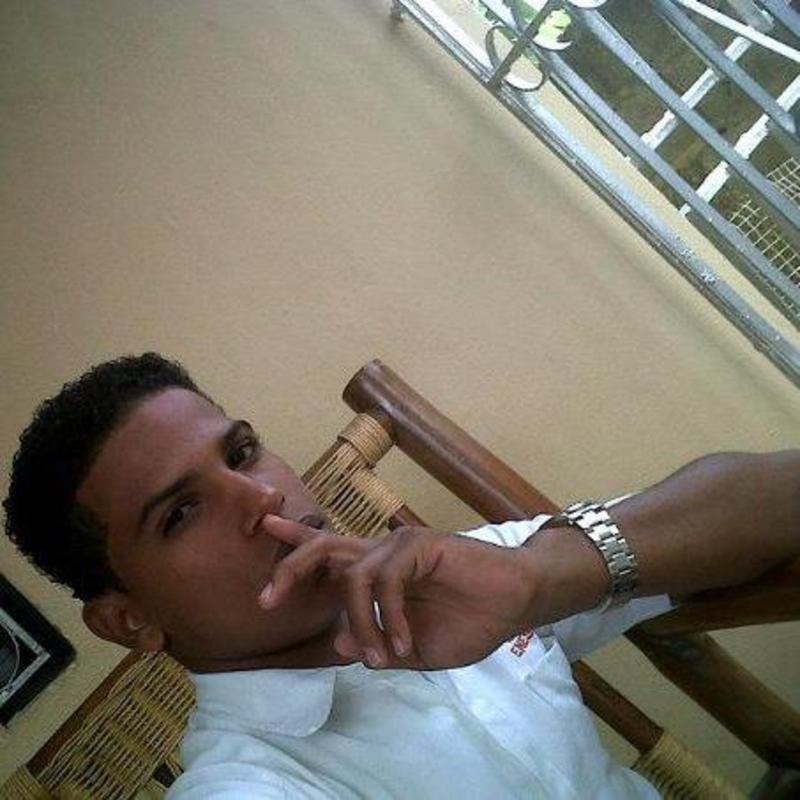 Date this funny Dominican Republic man Alex caridad from Sarbaleon De Higuey DO17114