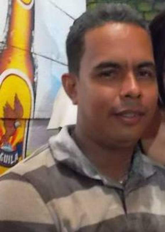 Date this georgeous Colombia man Lennin enrriequ from Curmani Cesar CO13999