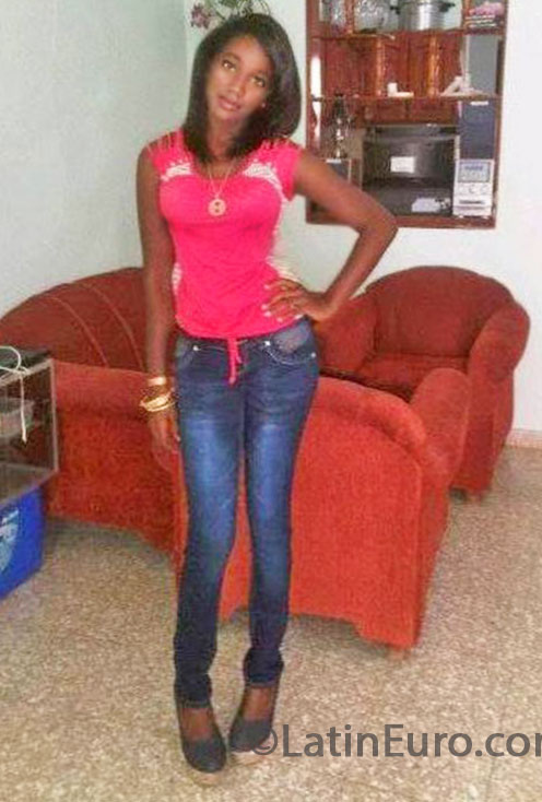 Date this hot Dominican Republic girl Ladys from Higuey DO17465