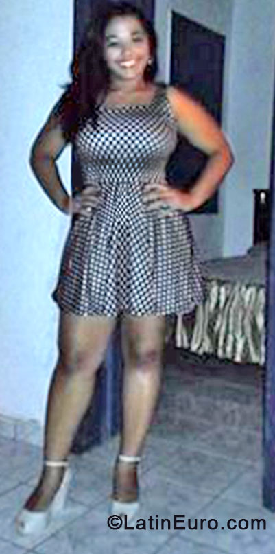 Date this good-looking Brazil girl Ana Maria from Rio De Janeiro BR8151