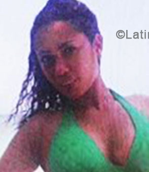 Date this foxy Dominican Republic girl Miss golden from Santo Domingo DO36046