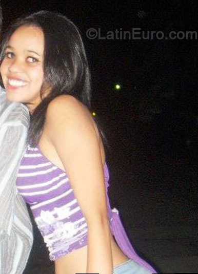 Date this young Brazil girl Amanda from Sao Paulo BR8324