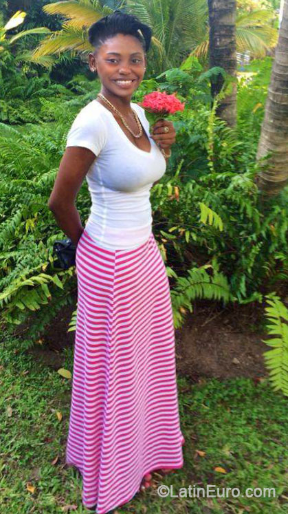 Date this lovely Jamaica girl Charline from Kingston JM1466