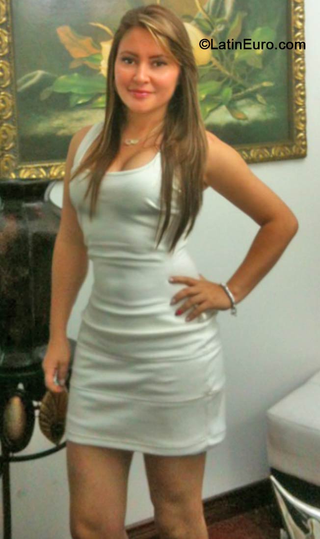 Date this athletic Colombia girl Jackeline from Pereira CO15024