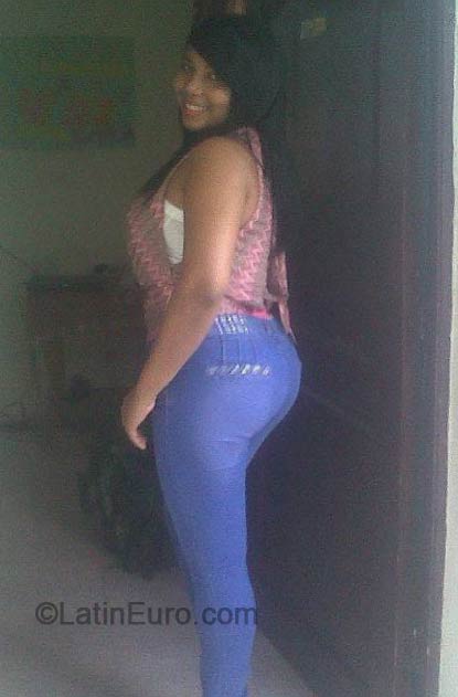 Date this hot Dominican Republic girl Mercedes from San Pedro De Macoris DO18465